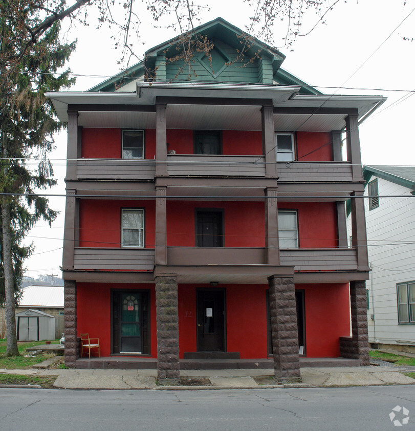 Building Photo - 417 Walnut St