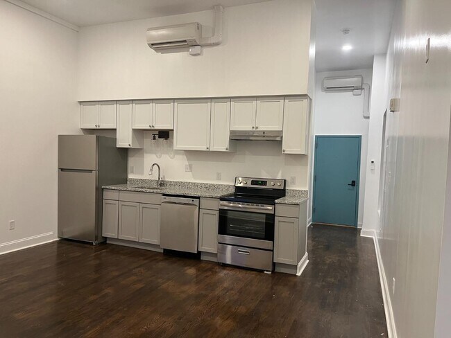 Foto del edificio - 1 N Potomac St