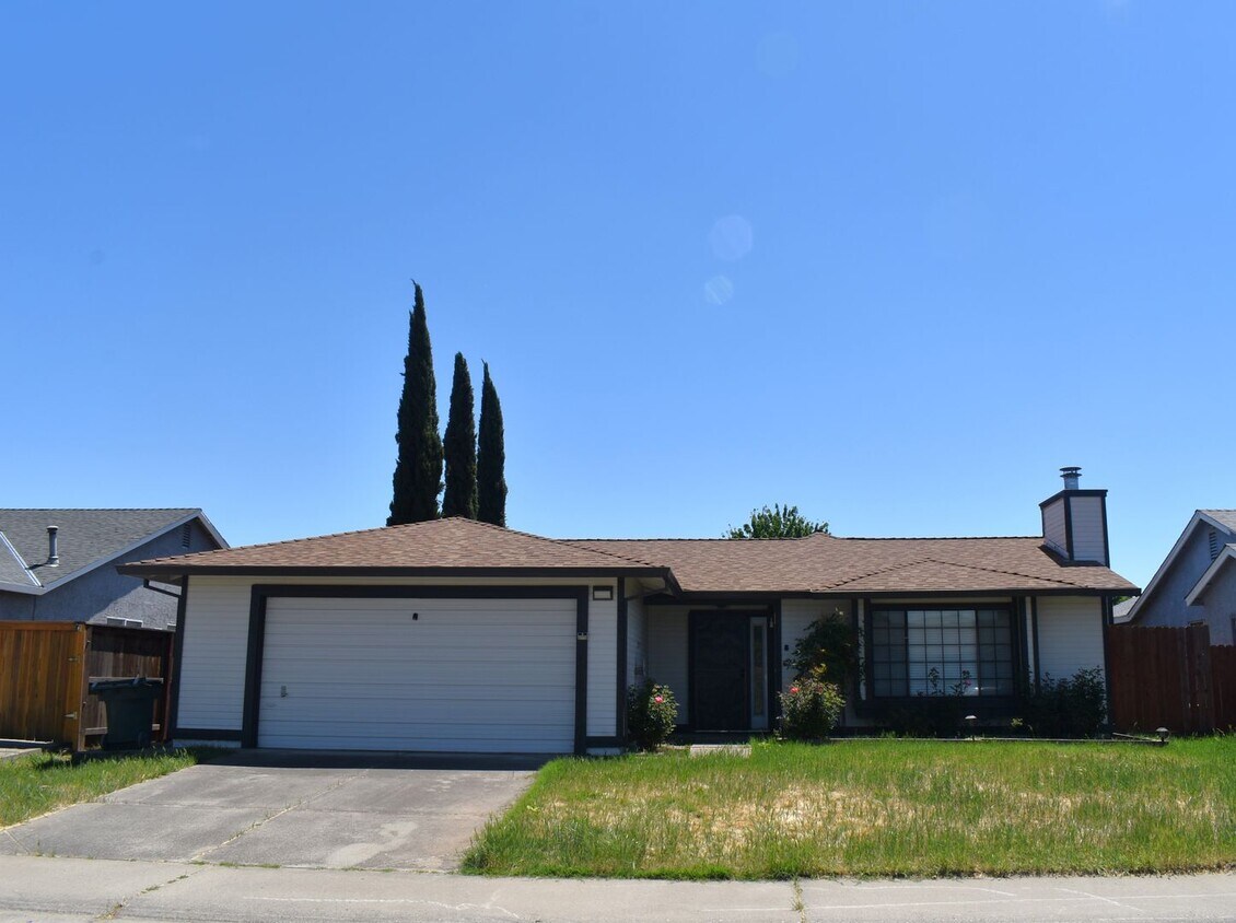 Primary Photo - Resident Benefit Package Property