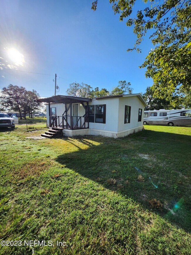 Foto del edificio - 7440 Townsend Rd