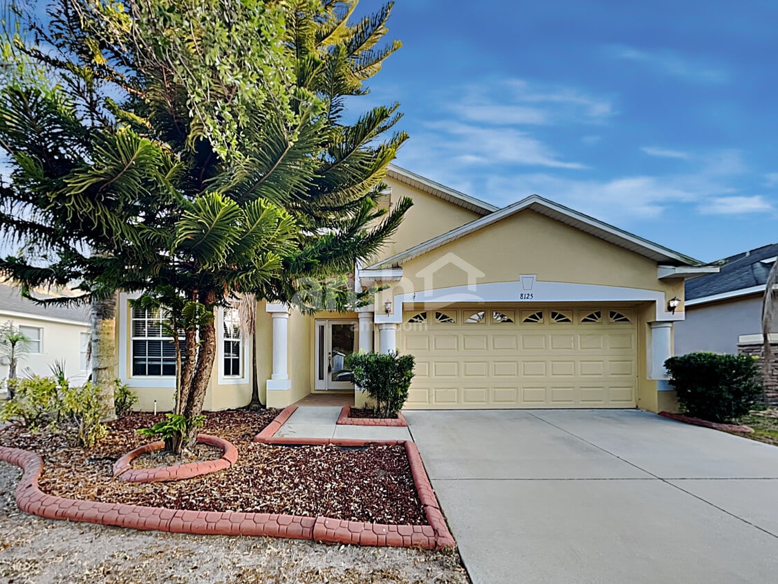 Foto principal - 8125 Alamosa Wood Ave