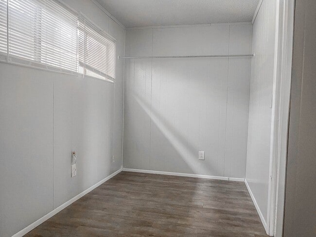 Building Photo - 5416 49th St