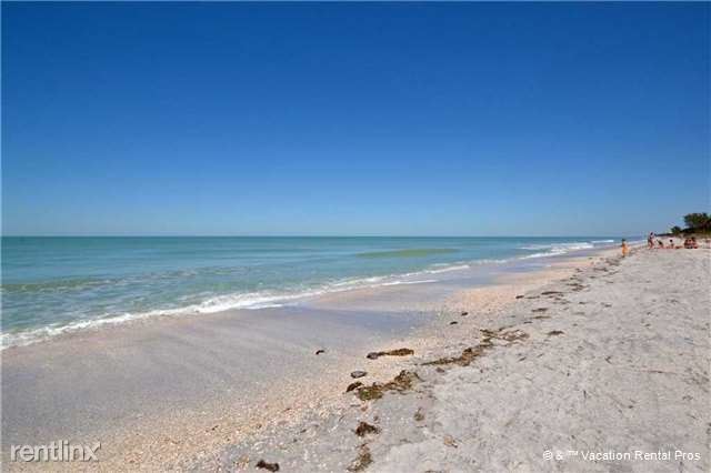 Building Photo - 2710 Beach Trl