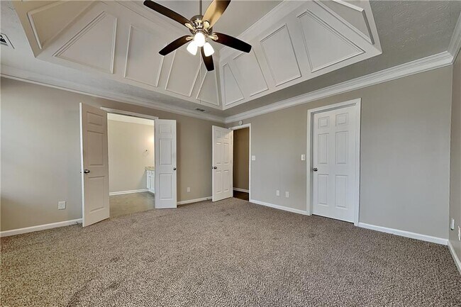 Foto del edificio - 405 Aristocrat Dr SW