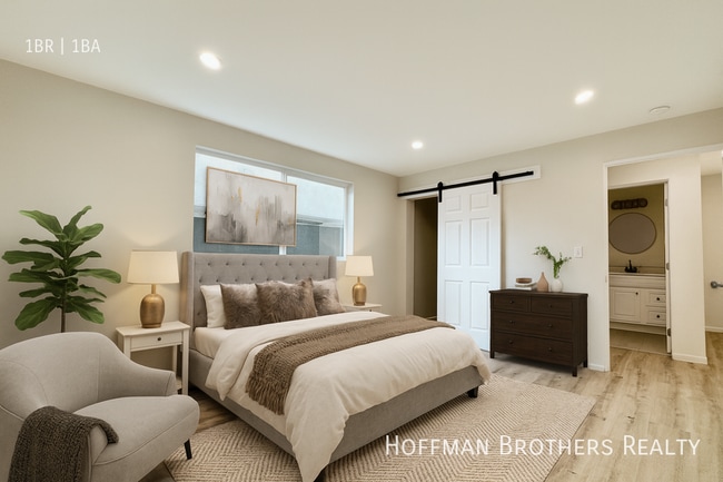 Foto del edificio - 14615 Gilmore St