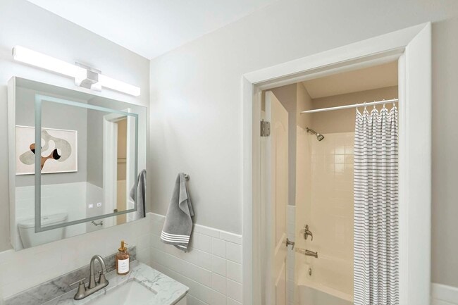 Interior Photo - Northway Eleven, An Eagle Rock Community