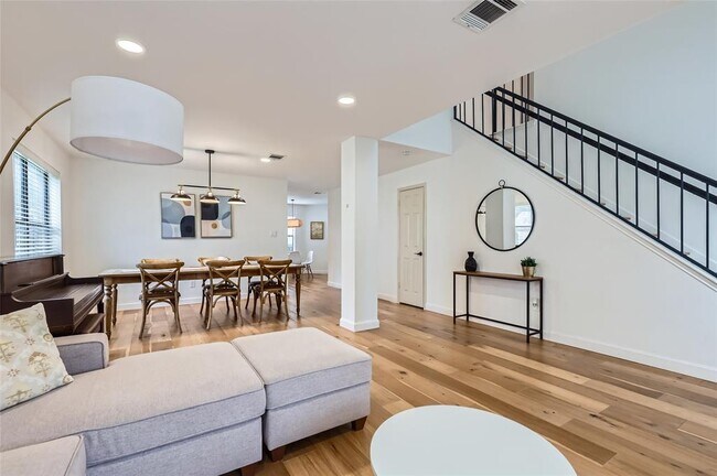 Foto del edificio - 13205 Kepler Cove