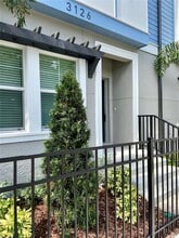 Building Photo - 3126 W Azeele St