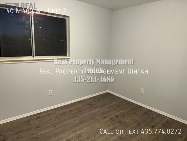 Foto del edificio - 40 N 400 W