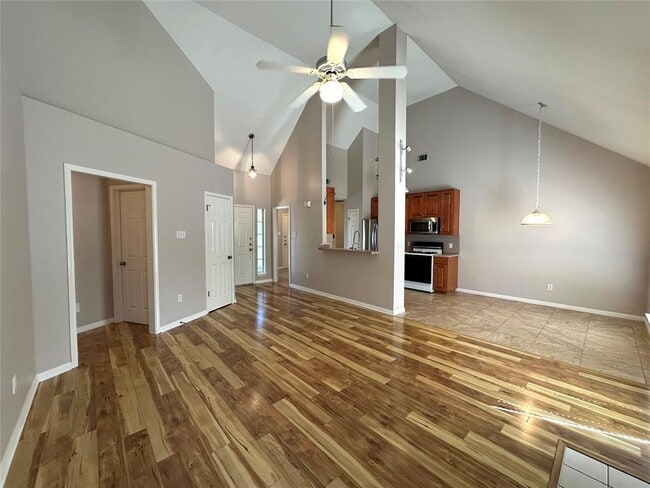 Building Photo - 7903 Tiger Eye Cove