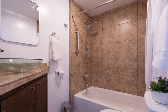 Foto del edificio - 273 W Carmel Valley Rd