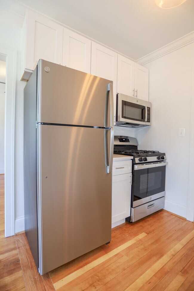 Foto del edificio - 4403 N Hamilton Ave