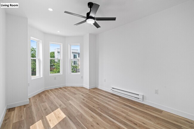 Foto del edificio - 2219 W Oxford St