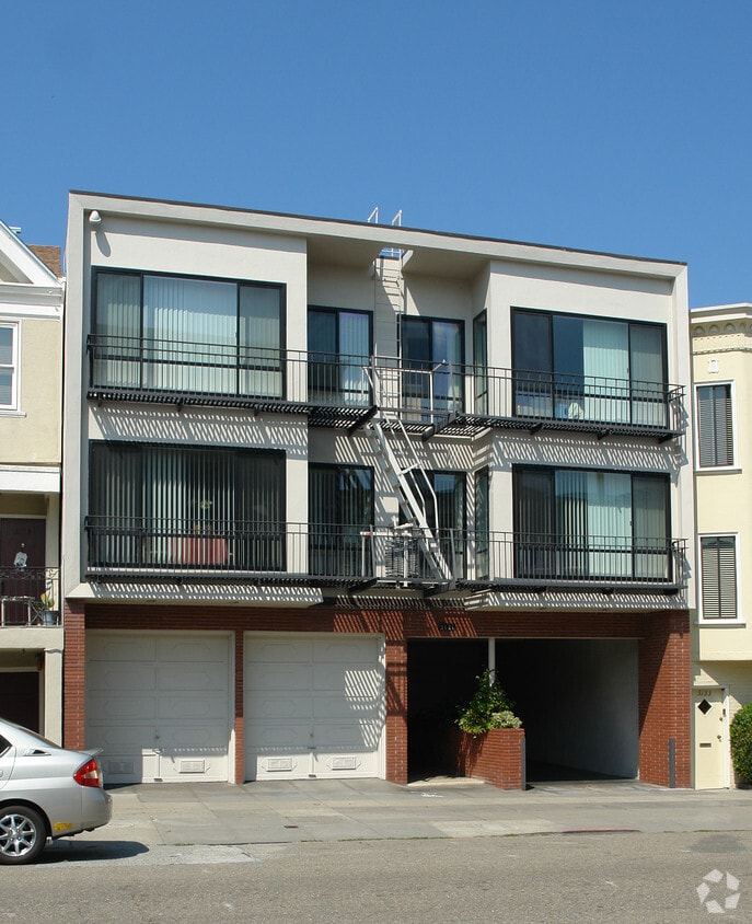 Building Photo - 3121 Broderick St