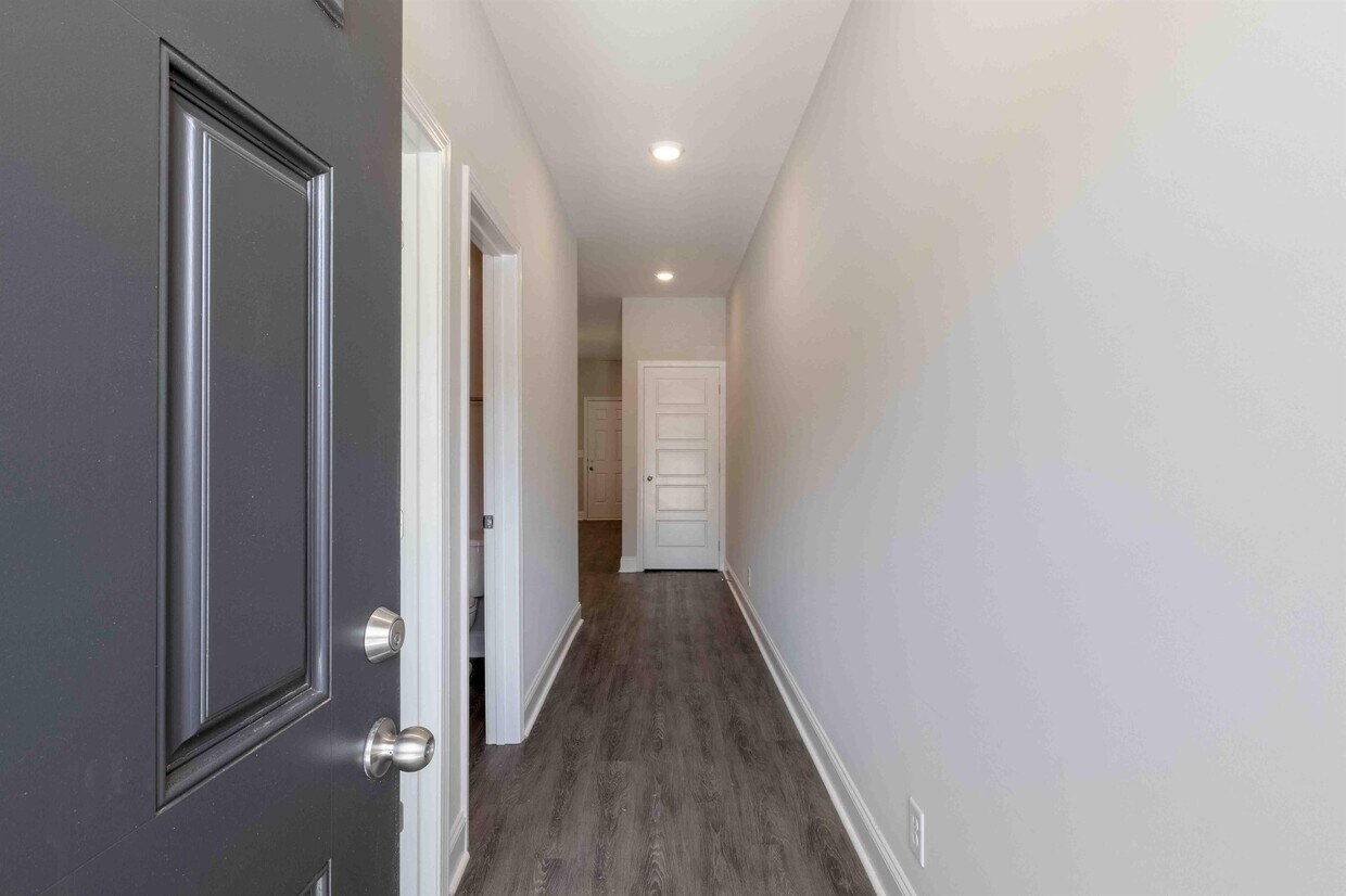 Foto principal - 279 Smithson Ln