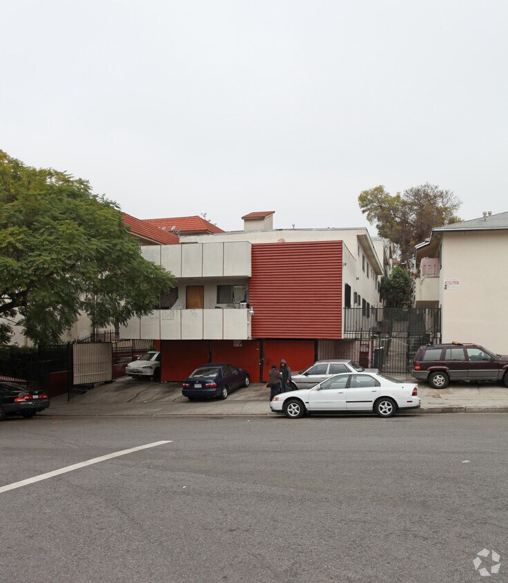 Primary Photo - 233 Union Pl