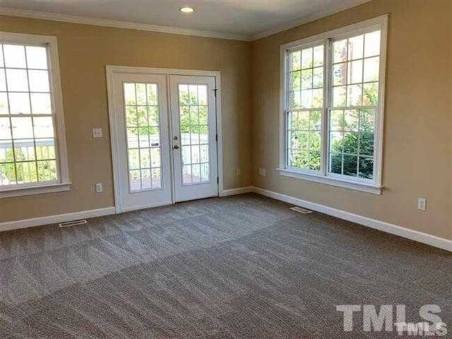 Building Photo - 601 Copperline Dr