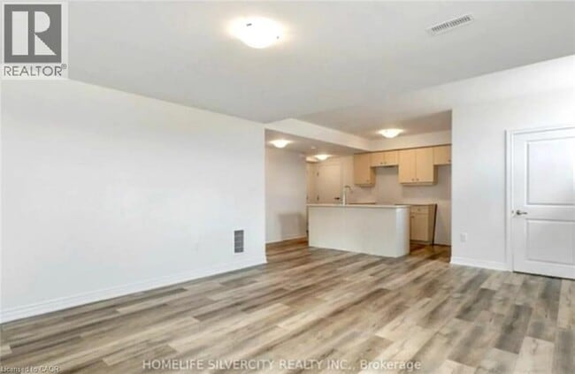 Building Photo - 23 Holder Dr