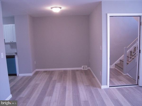 Foto del edificio - 4028 Balwynne Park Rd