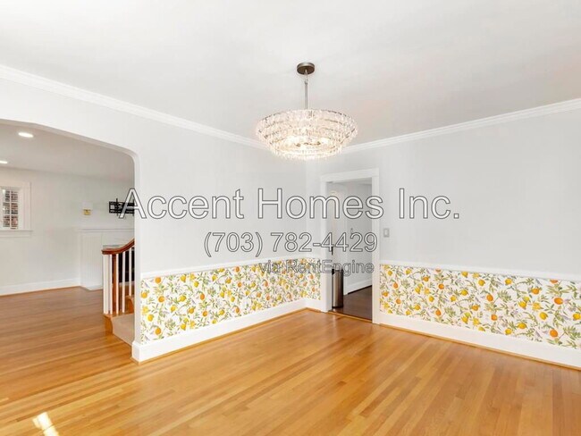 Foto del edificio - 4723 16th St N