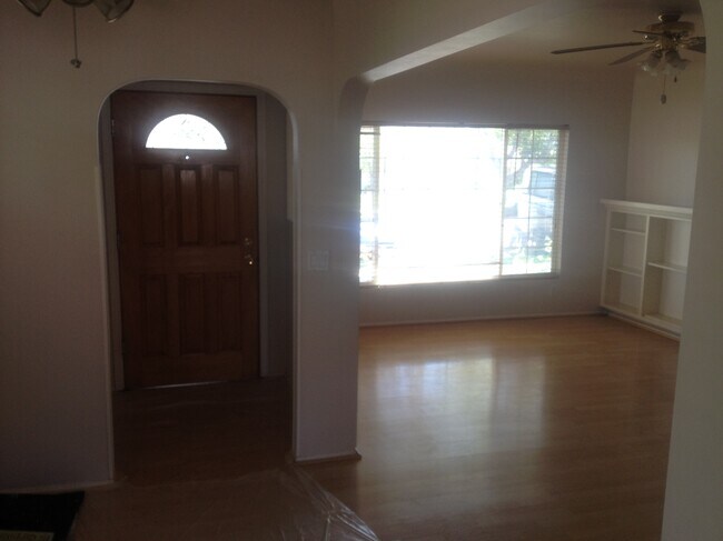living room - 2611 W 155th St