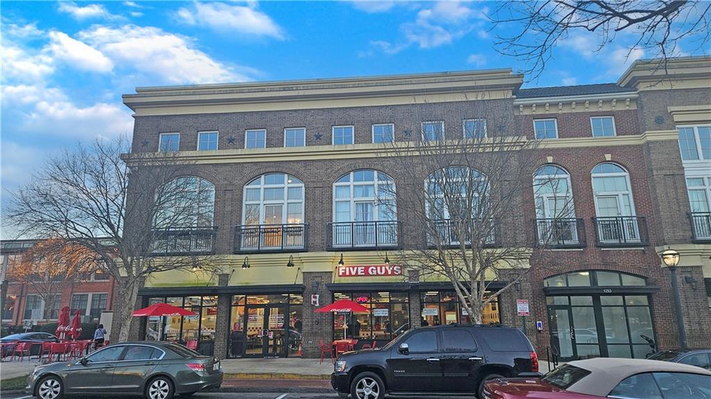 Foto principal - 1253 Caroline St NE