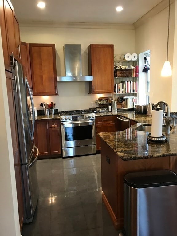 Foto del edificio - 55 Magazine St