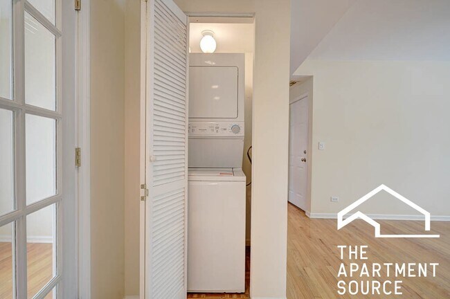 Foto del edificio - 2553 W Ardmore Ave
