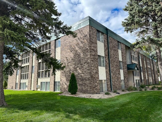 Building Photo - 6810 63rd Ave N