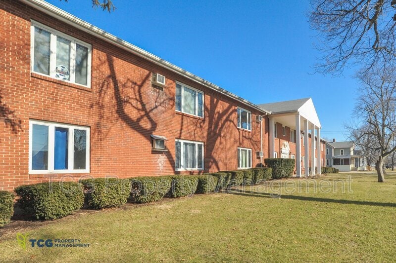 445 Elm Pl Unit L22, Princeton, IL 61356 Condo for Rent in Princeton, IL