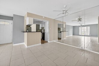 Building Photo - 14555 Wunderlich Dr