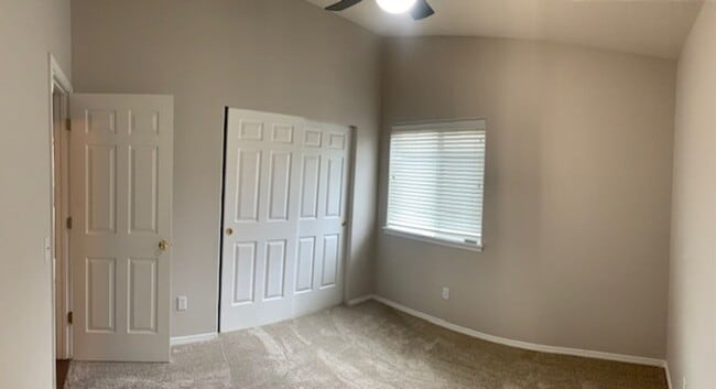 Building Photo - $3,495 / 4br - 3600ft2 - Exqusite, executi...
