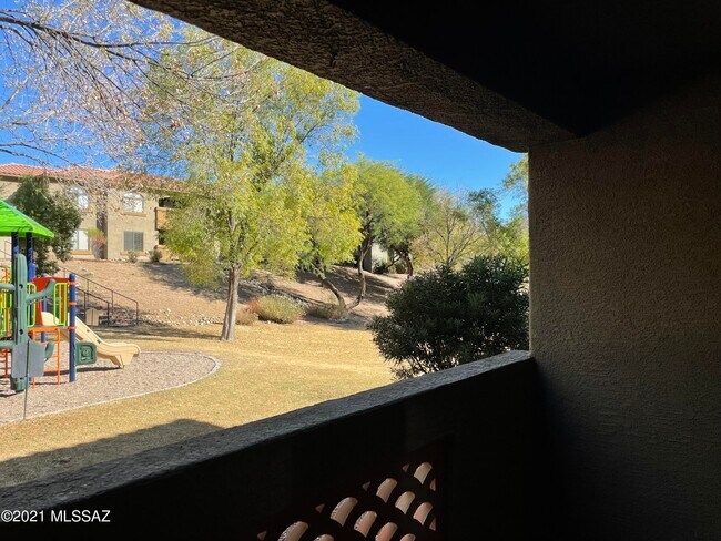 Foto del edificio - 5751 N Kolb Rd