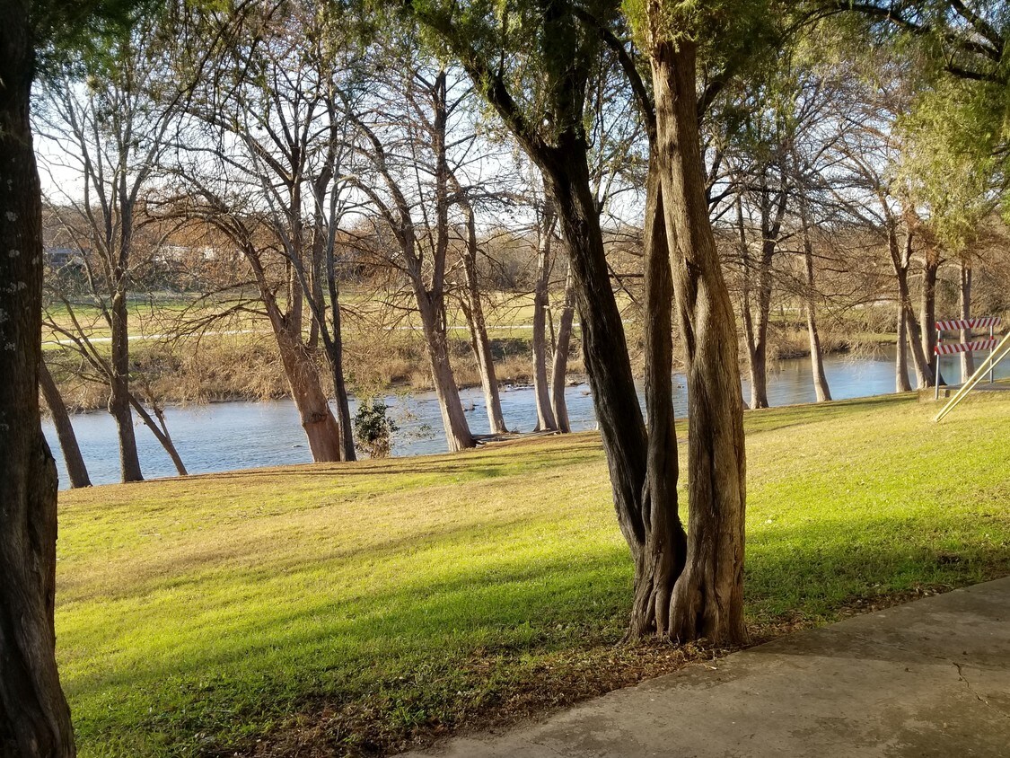 1605 Water St Unit River, Kerrville, TX 78028 Apartment for Rent in