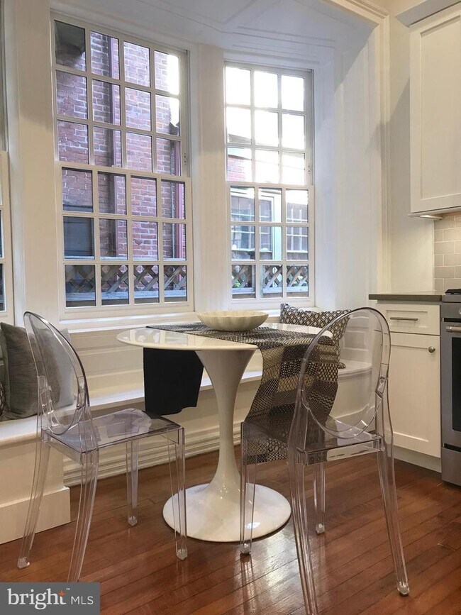 Foto del edificio - 2119 Pine St
