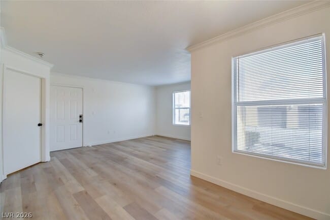Building Photo - 8101 W Flamingo Rd
