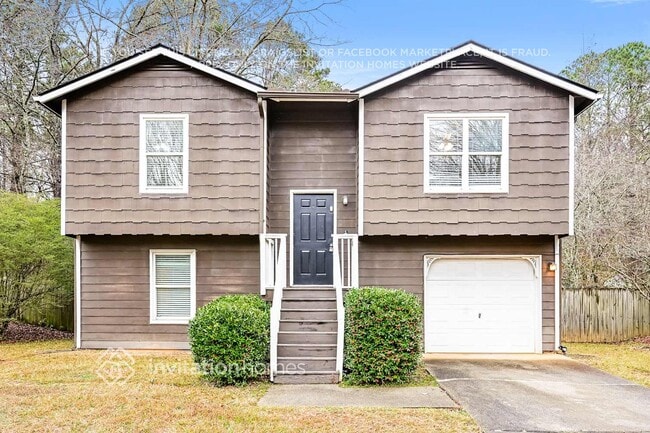 Building Photo - 1616 Picadilly Ct NE