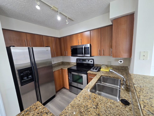 Building Photo - 1125 Crystal Way