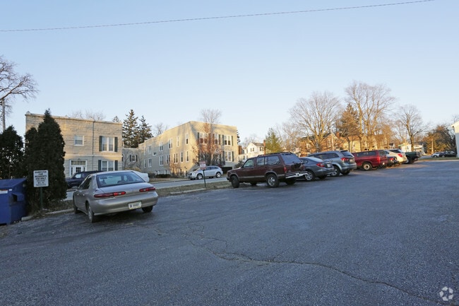 Building Photo - Monroe Apartments