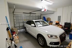 Foto del edificio - 6240 SW 26th St