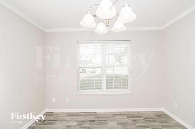 Foto del edificio - 1403 Rosebay Ct