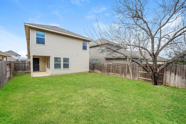 Foto del edificio - 10430 Clearwater Wy