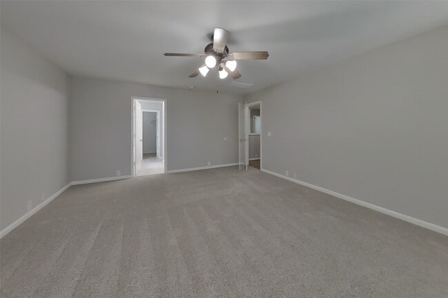 Building Photo - 2744 Woodspring Forest Dr