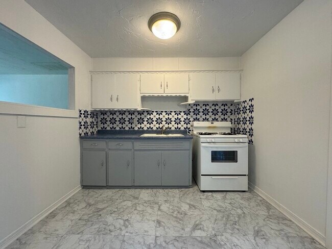 Foto del edificio - 1108 West Apache Street