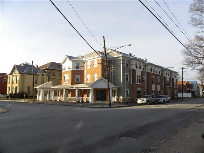 Foto del edificio - 105 N Gilpin St