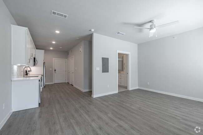 Studio, 1 BA - 580 SF - Elation at Buckskin