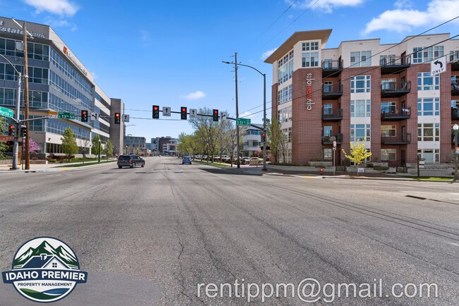 Foto del edificio - 406 S 13th St