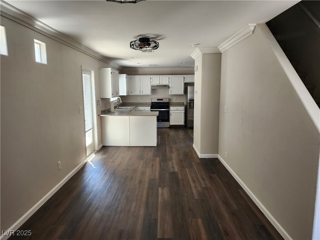 Foto principal - 5165 Paradise Skies Ave