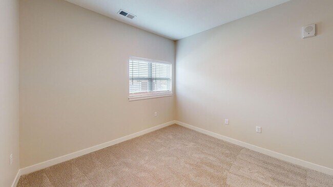 Interior Photo - Carden Springs