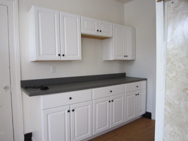 Building Photo - 598 East St